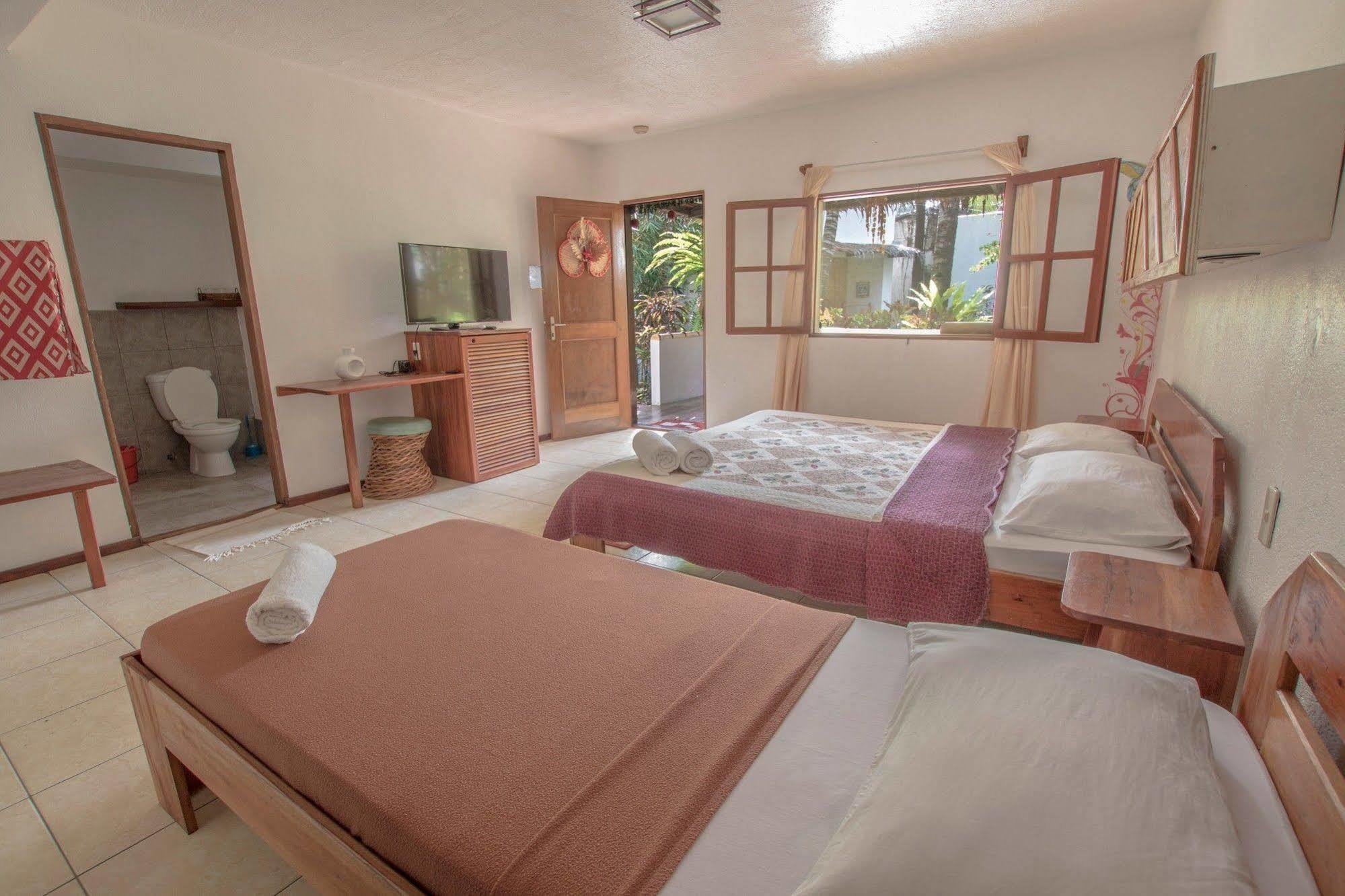 Bamboo Bungalows Resthouse Balabag  Eksteriør bilde